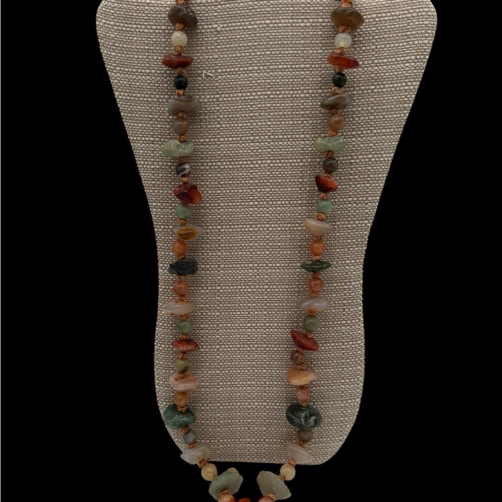 Beggars Beads Chunky Stone Beaded Necklace - Chunky Agate Family- 34”- 233 grams - Picture 7 of 15